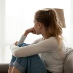 Very heart touching sad quotes in hindi